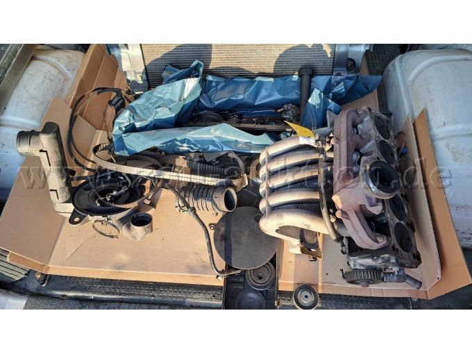 Zylinderkopf / Kühler ausgebaut