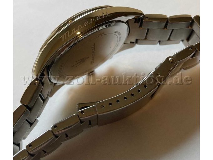 Ansicht Uhr Seite mit Armband Faltschließe