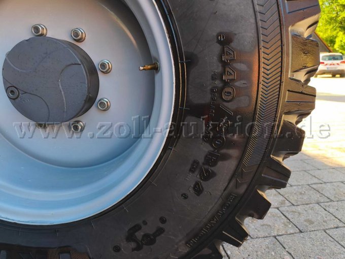 1 Massey Ferguson 5711 M Dyna-4 4WD Essential Kabine – foto 13 – kavel bij Zoll-Auktion, Ahorn