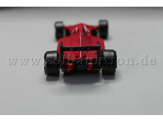 Matchbox Modellauto Kenworth Cabover Racing Transporter mit Ferrari, 1:90 Ansicht von hinten