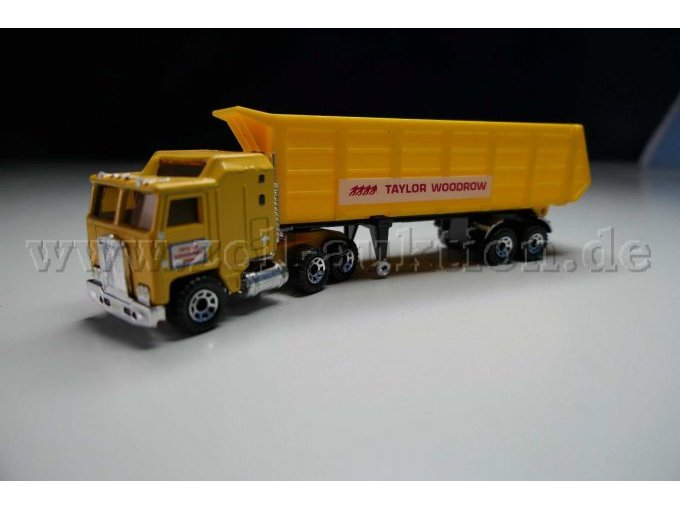 Matchbox Sattelzug Taylor Woodrow Ansicht von der Seite