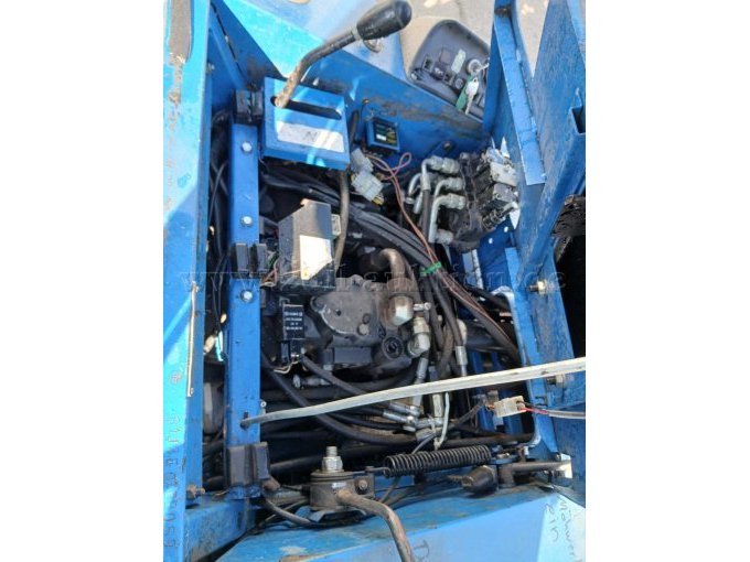 Hydraulikblock unter dem Sitz