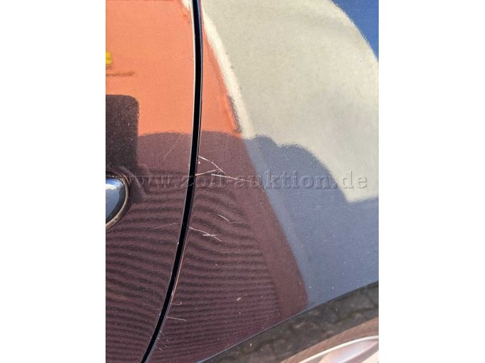 Bild der Lackschäden an den Türen.