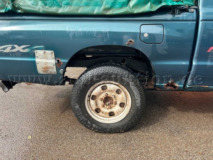 1 Mazda B 2500 Turbo pick-up met zeilopbouw – foto 3 – kavel bij Zoll-Auktion, Schmelz