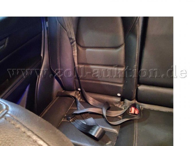 Gurt hinten rechts beschädigt