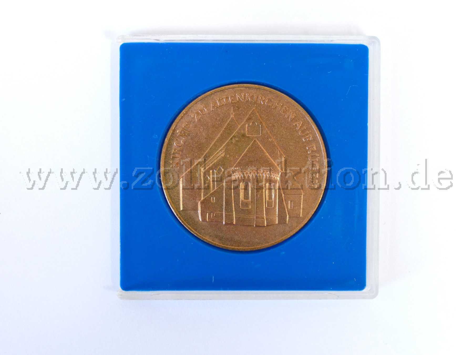 1 Medaille Kirche zu Altenkirchen auf Rügen, Weihnachten 1980