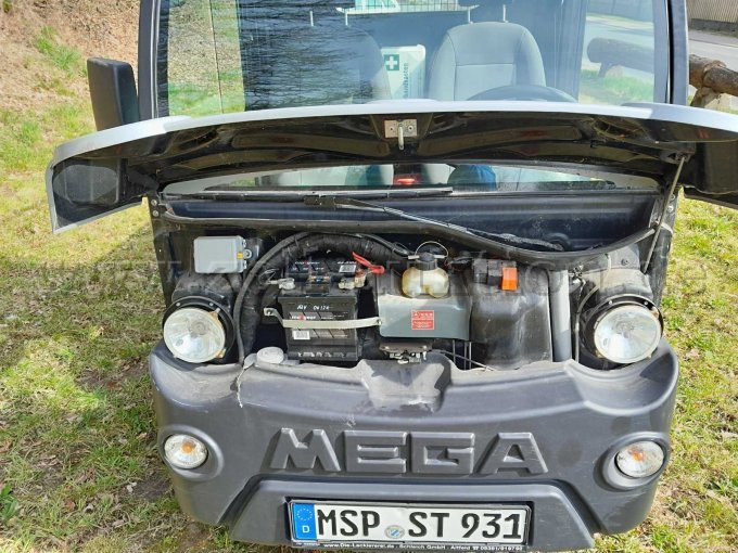 Elektrische Anlage, Sicherungen, 12V Starterbatterie