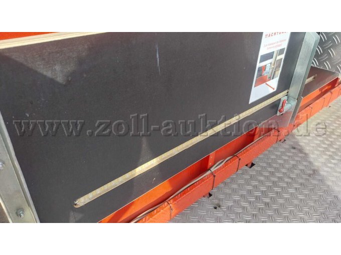 Klappbare Sitzbänke