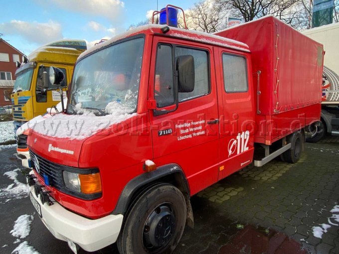 Front-/Seitenansicht links