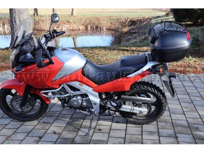 Meldekrad Suzuki - Ansicht links