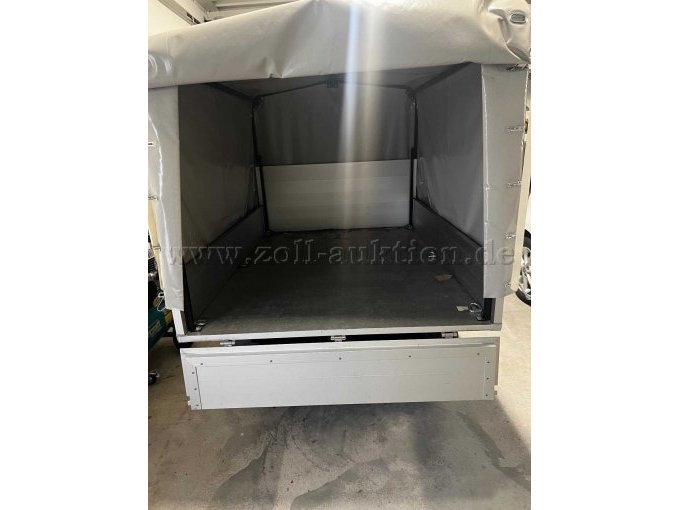 Rückseite Aufbau (geöffnet)