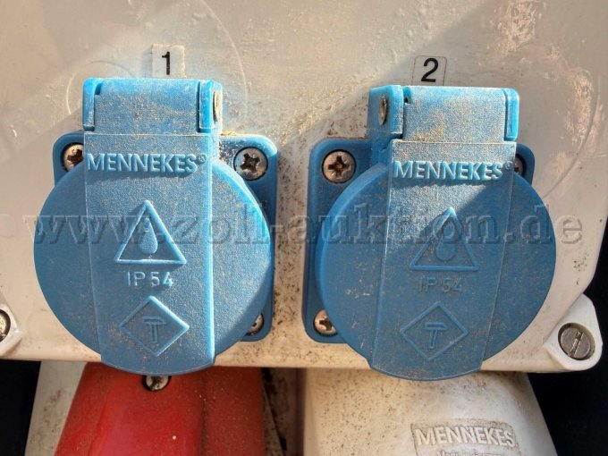 Steckdosen blau IP54