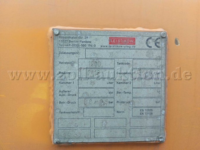 Typenschild Aufbauhersteller