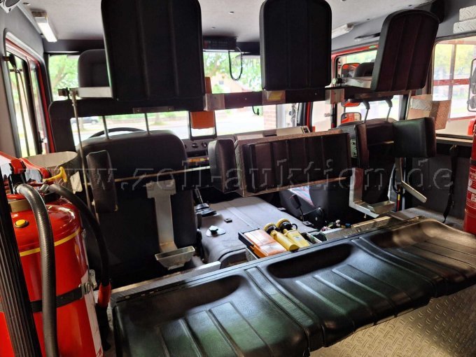 1 Mercedes-Benz 1124 AF Allrad - Schlingmann-Aufbau LF 16/12 – foto 8 – kavel bij Zoll-Auktion, Hille
