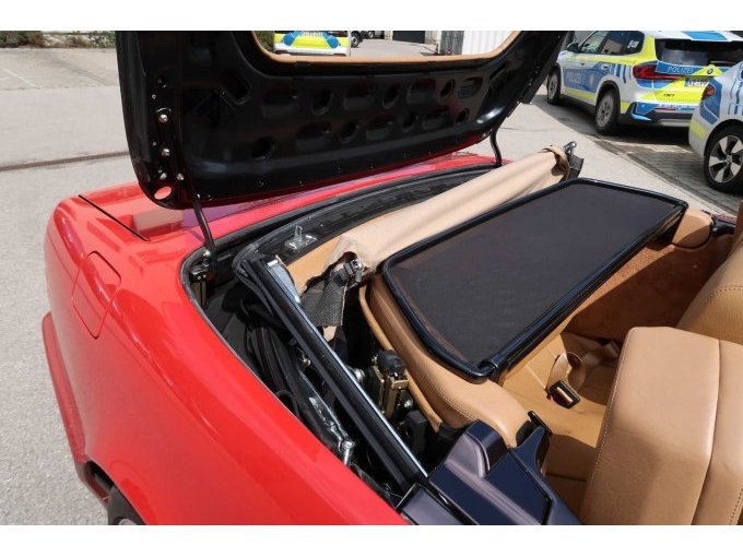 1 Mercedes-Benz 300SL Type: 129, eerste registratie: 08/1990, APK: 07/2028 – foto 12 – kavel bij Zoll-Auktion, Kempten (Allgäu)