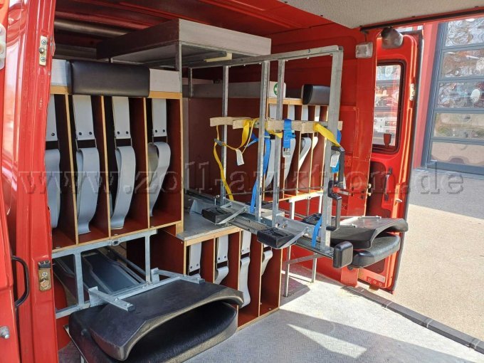 Ansicht Innenraum +Ausbau