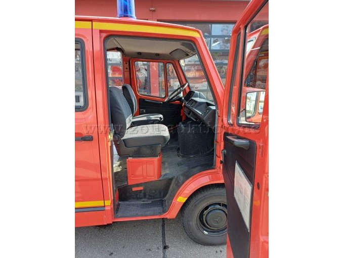 Ansicht Beifahrer
Türe rechts