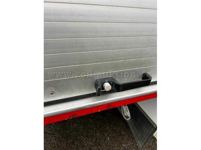 Defekter Griff Rollladen Gerätefach 4