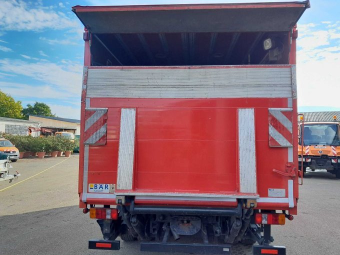 1 Mercedes-Benz 817F mit Kofferaufbau und Ladebordwand – foto 3 – kavel bij Zoll-Auktion, Schwäbisch Gmünd