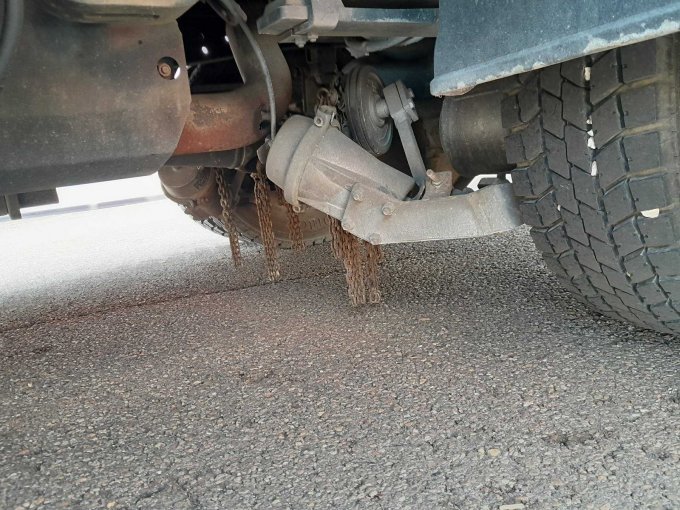 1 Mercedes-Benz 817F mit Kofferaufbau und Ladebordwand – foto 12 – kavel bij Zoll-Auktion, Schwäbisch Gmünd