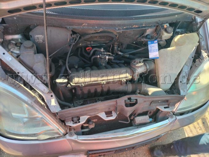 Innenansicht Motorraum