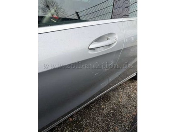 Mercedes A180 Kratzer Tür Fahrerseite