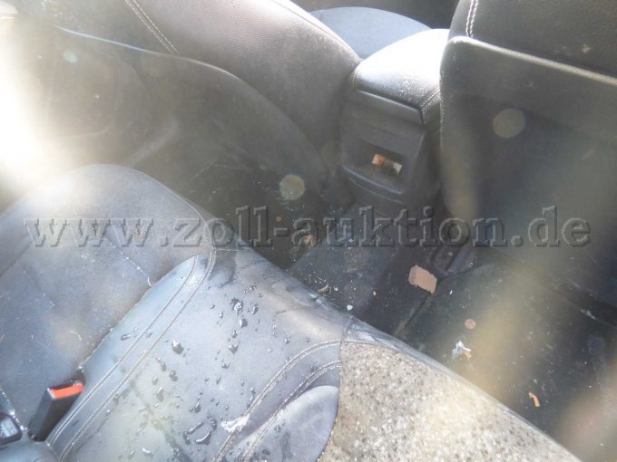 Mercedes A180 innen Rücksitz