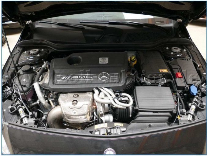 Beispiel Ansicht Motorraum