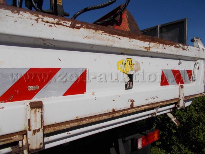 Heck Flachte verrostet und mit Beulen