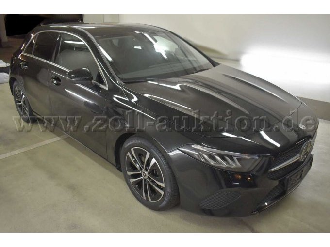 1 Mercedes-Benz A 180 Benzin 7-Gang-DCT "Progressive Line" – foto 4 – kavel bij Zoll-Auktion, Köln