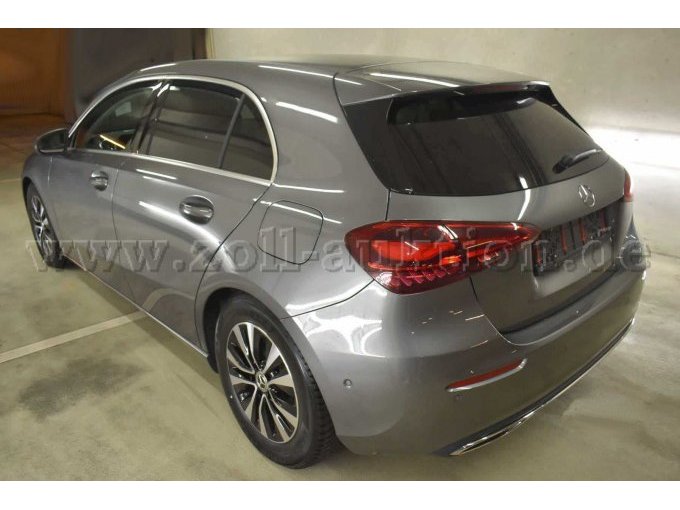 1 Mercedes-Benz A 180 benzine 7-traps DCT "Progressive Line" / standverwarming – foto 4 – kavel bij Zoll-Auktion, Köln