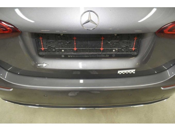1 Mercedes-Benz A 180 benzine 7-traps DCT "Progressive Line" / standverwarming – foto 9 – kavel bij Zoll-Auktion, Köln