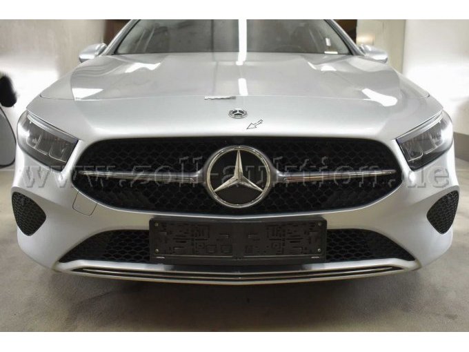 1 Mercedes-Benz A 180 benzine 7-traps DCT "Progressive Line" / standverwarming – foto 15 – kavel bij Zoll-Auktion, Köln