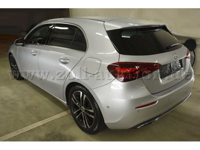 1 Mercedes-Benz A 180 benzine 7-traps DCT "Progressive Line" / standverwarming – foto 4 – kavel bij Zoll-Auktion, Köln