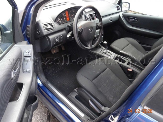 Innenraum Fahrerseite