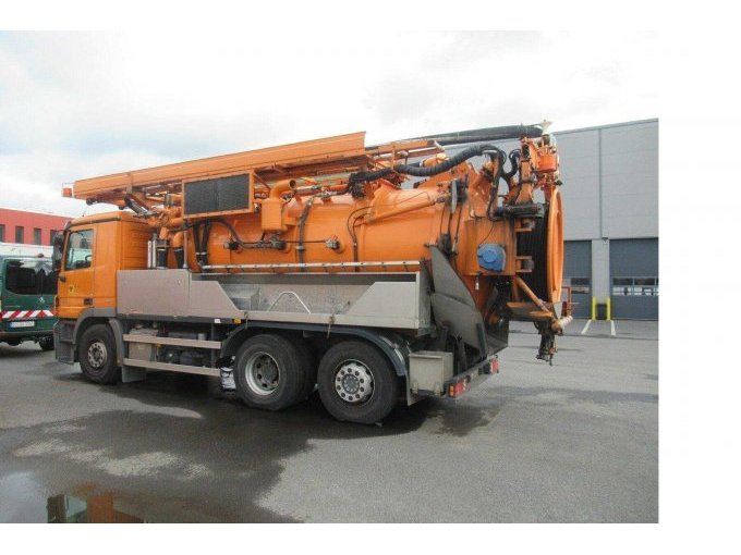 Seitenansicht links 1