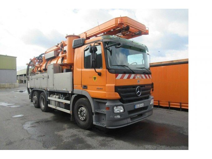 Seitenansicht rechts 1