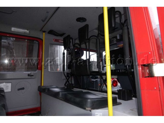 Mercedes-Benz Atego 918 AF 4x4 / Innenansicht