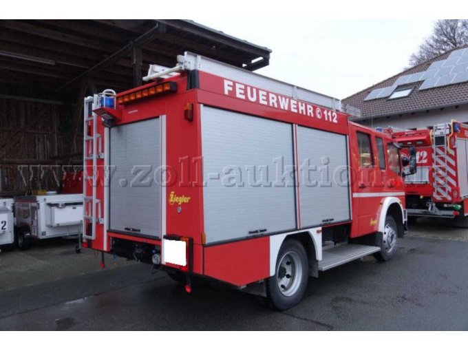 Mercedes-Benz Atego 918 AF 4x4 / Seitenansicht