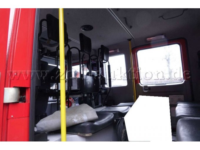 Mercedes-Benz Atego 918 AF 4x4 / Innenansicht