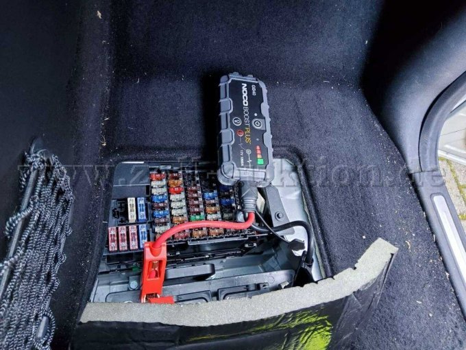 Batterie defekt trotz Starthilfe sprang das Fahrzeug nicht an