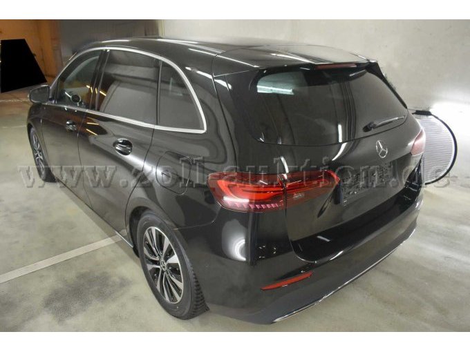 1 Mercedes-Benz B 180 met 7-traps DCT "Progressive Line" – foto 2 – kavel bij Zoll-Auktion, Köln