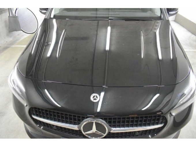 1 Mercedes-Benz B 180 met 7-traps DCT "Progressive Line" – foto 8 – kavel bij Zoll-Auktion, Köln