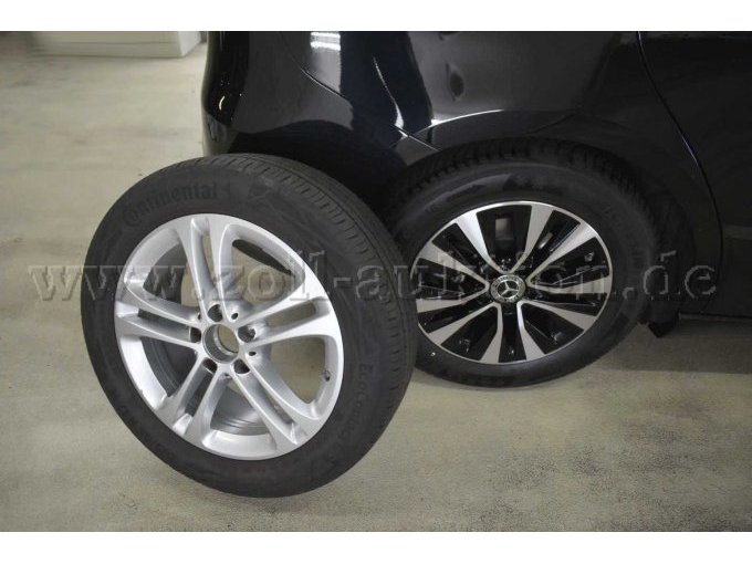 1 Mercedes-Benz B 180 met 7-traps DCT "Progressive Line" – foto 5 – kavel bij Zoll-Auktion, Köln