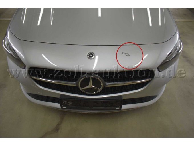 1 Mercedes-Benz B 180 met 7-traps DCT "Progressive Line" – foto 9 – kavel bij Zoll-Auktion, Köln
