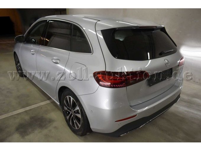 1 Mercedes-Benz B 180 met 7-traps DCT "Progressive Line" – foto 4 – kavel bij Zoll-Auktion, Köln