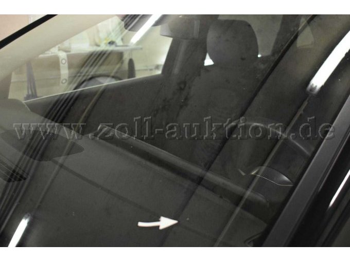 1 Mercedes-Benz B 180 met 7-traps DCT "Progressive Line" – foto 19 – kavel bij Zoll-Auktion, Köln
