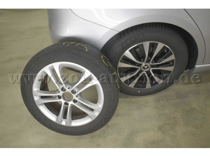 1 Mercedes-Benz B 180 met 7-traps DCT "Progressive Line" – foto 6 – kavel bij Zoll-Auktion, Köln