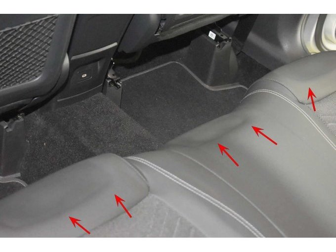 1 Mercedes-Benz B 180 met 7-traps DCT "Progressive Line" – foto 13 – kavel bij Zoll-Auktion, Köln