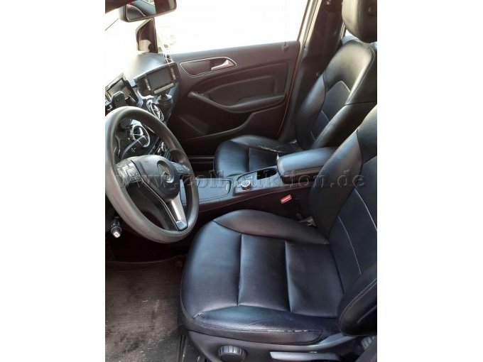 Mercedes-Benz B 180 CDI, Fahrerbereich